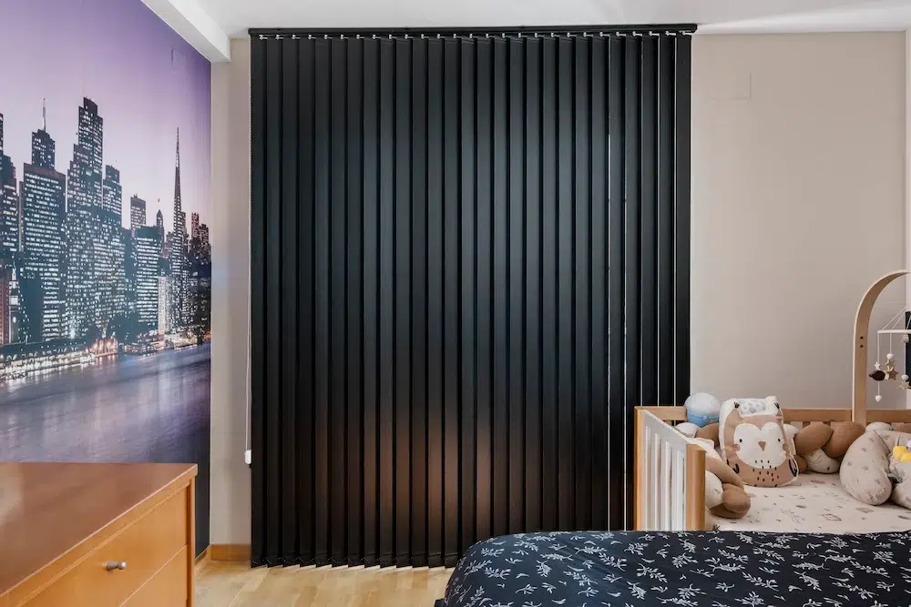 Cortinas Verticales Opacas